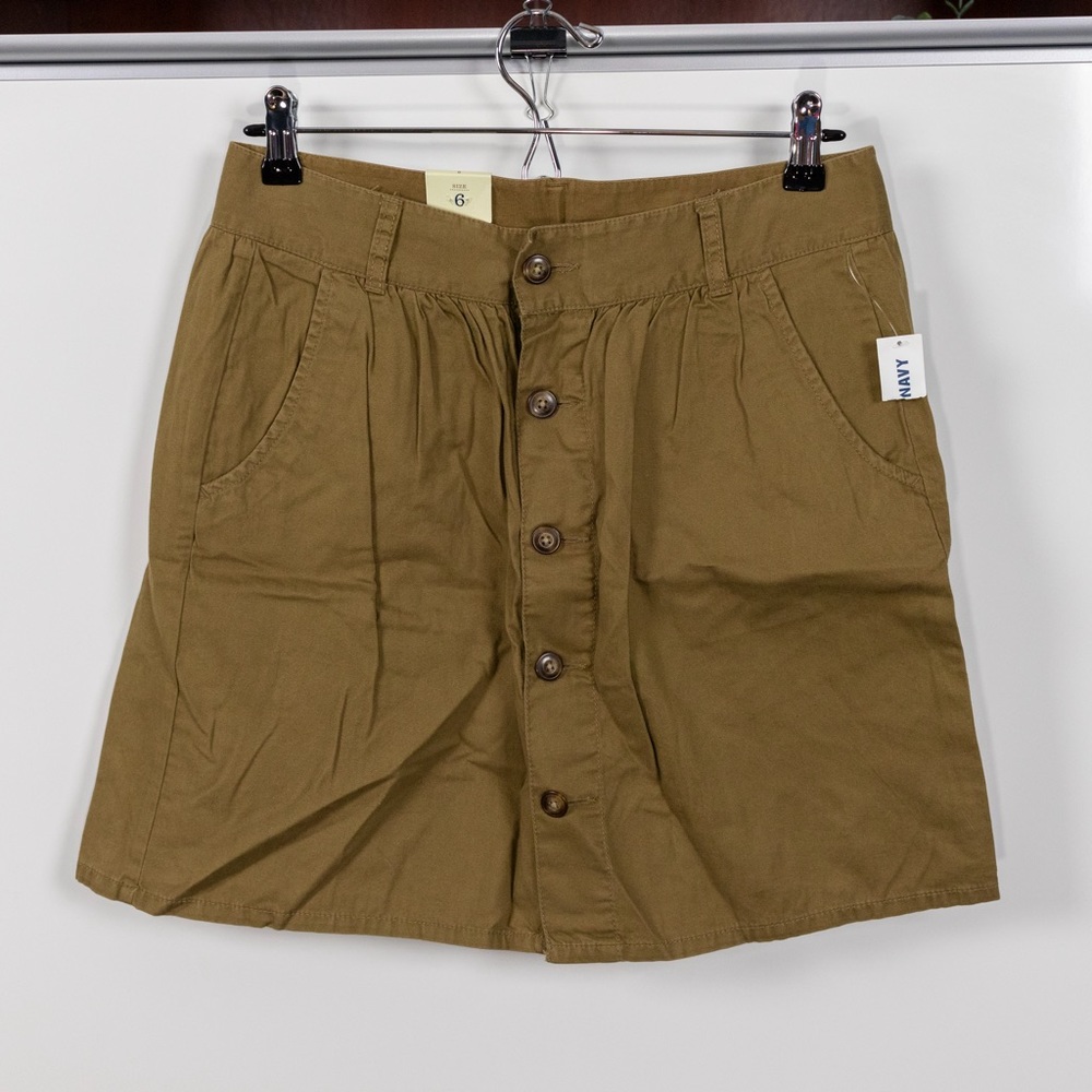 Old Navy NWT Button Front Skirt